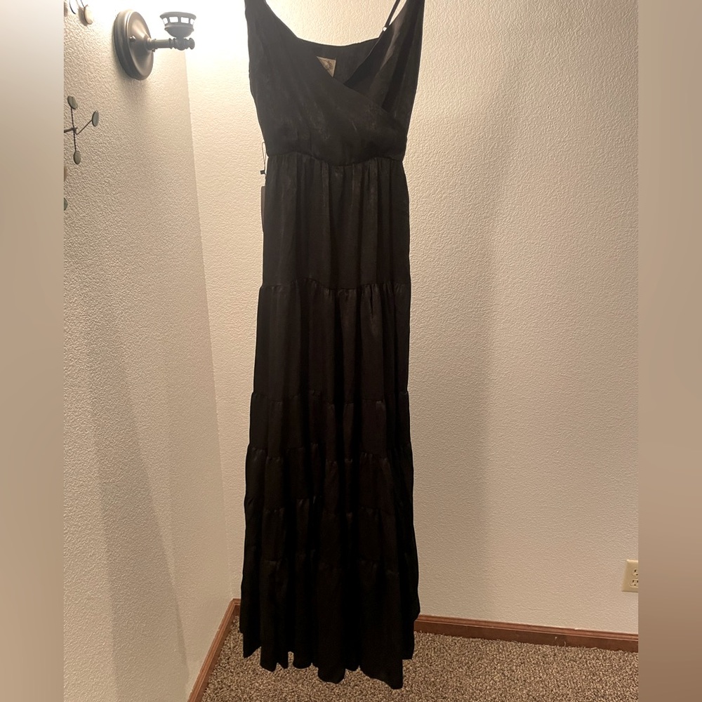 Long black dress